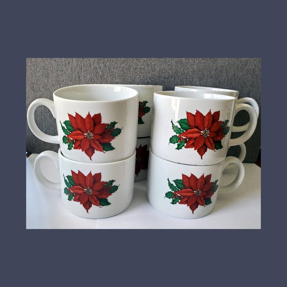 ☕Hallmark Christmas Poinsettia Cups - Set of 8